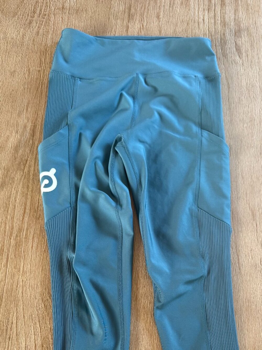 Peloton Show Up Pocket Leggings Teal Blue Women’s M Ribbed Side Pockets